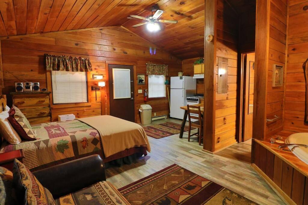 Alpine Mountain Sweetheart Cabin Jacuzzi #6 Helen Exteriör bild